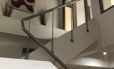 Oficina en venta - 700 m2 - Centro INCLUYE 13 COCHERAS FIJAS