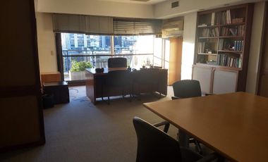 Oficina en venta - 700 m2 - Centro INCLUYE 13 COCHERAS FIJAS