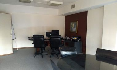 Oficina en venta - 700 m2 - Centro INCLUYE 13 COCHERAS FIJAS