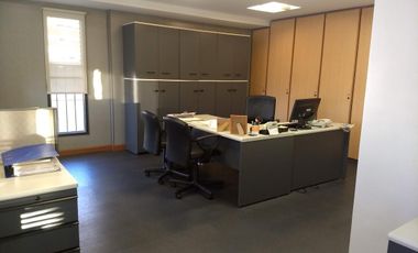 Oficina en venta - 700 m2 - Centro INCLUYE 13 COCHERAS FIJAS