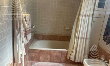 Exclusiva Casa en barrio  residencial San Rafael!!