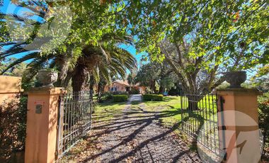 Casa en Venta en San Pedro - Un refugio natural con estilo colonial a minutos de la Ciudad
