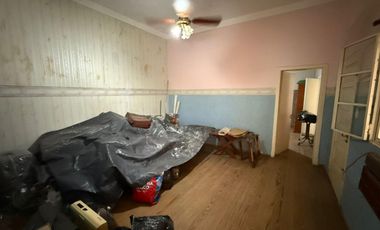 Venta - Casa de 4 dormitorios - Santa Fe, Barrio centro.