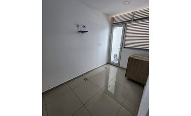 Alquiler Apartamento en Costa del Este, Edificio Maui