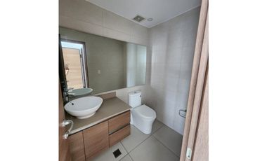 Alquiler Apartamento en Costa del Este, Edificio Maui