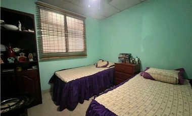 CASA EN VENTA EN VILLA LUCRE