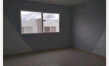SE ALQUILA Y VENDE CASA EN BRISAS DEL GOLF