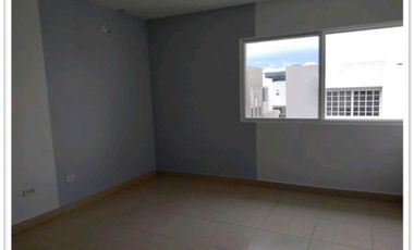 SE ALQUILA Y VENDE CASA EN BRISAS DEL GOLF