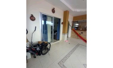 SE VENDE CASA EN LA CASTELLANA EL CRISOL