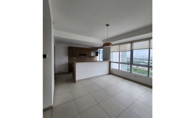 Venta Apartamento en Costa del Este, Edificio Maui