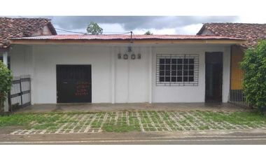 VENDO LOCAL COMERCIAL Y CASA EN PESE