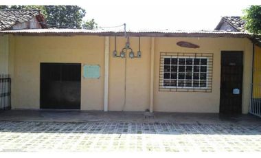 VENDO LOCAL COMERCIAL Y CASA EN PESE