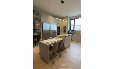 Venta Apartamento en Santa María, Edificio Santa Maria Court