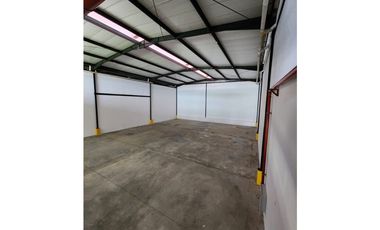 Venta Bodega en Parque Industrial de las Americas