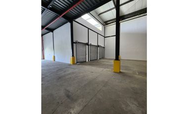 Venta Bodega en Parque Industrial de las Americas