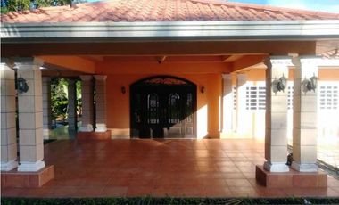 VENDO CASA EN SAN VICENTE  CON TERRENO DE 9953M2