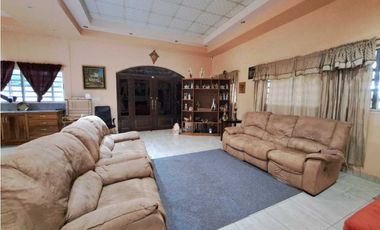 VENDO CASA EN SAN VICENTE  CON TERRENO DE 9953M2