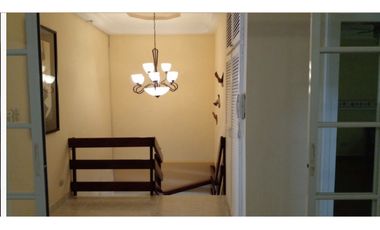 Casa en venta en Altos de Miraflores