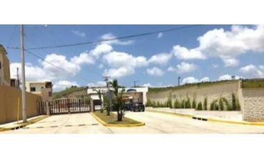 Se Vende Casa en PH Vistas del Lago B/.205,000!!!