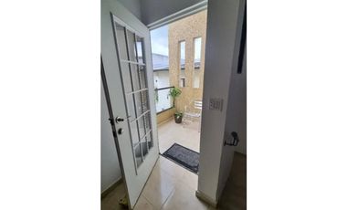 Se Vende Casa en PH Vistas del Lago B/.205,000!!!