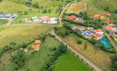 VENTA DE TERRENO CAMPESTRE EN PANAMA OESTE cv