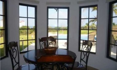 ALQUILO CASA AMOBLADA EN SAN CARLOS VISTA MAR 3R