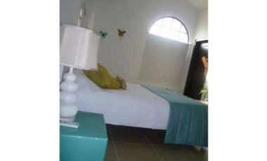 ALQUILO CASA AMOBLADA EN SAN CARLOS VISTA MAR 3R