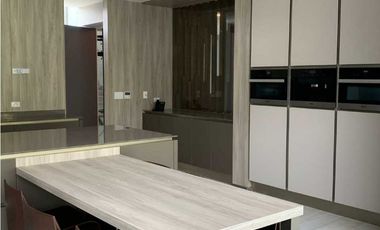 CASA. Clayton. Exclusividad y Confort inmerso en la Naturaleza