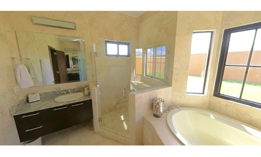 COSTA SUR - VENTA DE LUJOSAS CASAS