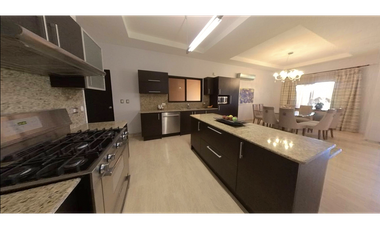 COSTA SUR - VENTA DE LUJOSAS CASAS