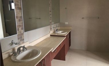 COSTA SUR - VENTA DE LUJOSAS CASAS 4Rec (351m2)