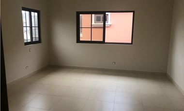 COSTA SUR - VENTA DE LUJOSAS CASAS 4Rec (351m2)