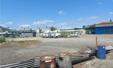 VENTA Y ALQUILER DE GALERA DE 8200 M2 EN SAN VICENTE CHILIBRE