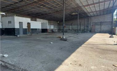 VENTA Y ALQUILER DE GALERA DE 8200 M2 EN SAN VICENTE CHILIBRE