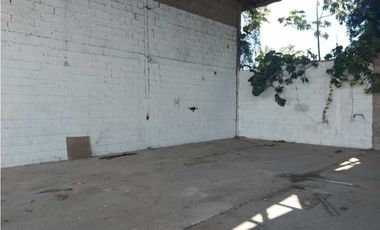 VENTA Y ALQUILER DE GALERA DE 8200 M2 EN SAN VICENTE CHILIBRE