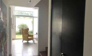 COSTA SUR - VENTA DE LUJOSAS CASAS 3 NIVELES