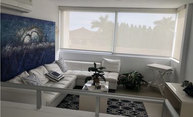 COSTA SUR - VENTA DE LUJOSAS CASAS 3 NIVELES