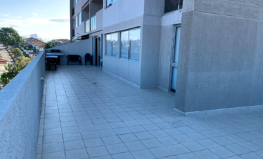 VENTA DE  APARTAMENTO AMOBLADO EN VILLA LUCRE PH PORTO ALEGRE