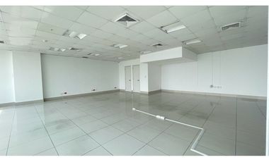 COSTA DEL ESTE - SE VENDE OFICINA