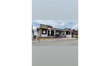 VENDO CASA QUINTA DEL LAGO