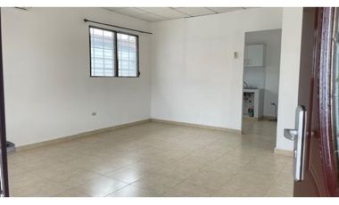 VENDO CASA QUINTA DEL LAGO