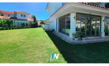 Venta de Casa en Santa María Golf & Country Club
