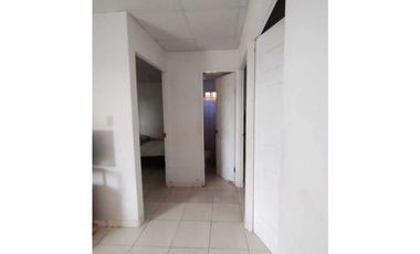 VENDO CASA DE 2HAB Y 450M2 EN GARICHE