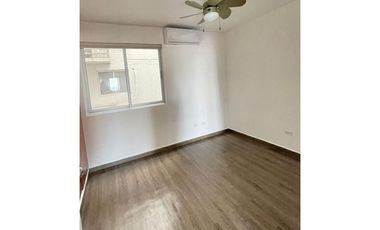 Parque Lefevre 75m2 a solo $125K