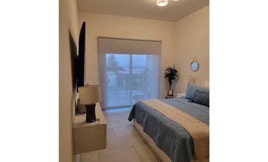 Se Vende Apartamento Vista al Mar en Playa Escondida