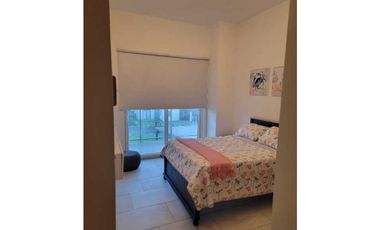 Se Vende Apartamento Vista al Mar en Playa Escondida