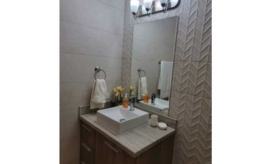 Se Vende Apartamento Vista al Mar en Playa Escondida