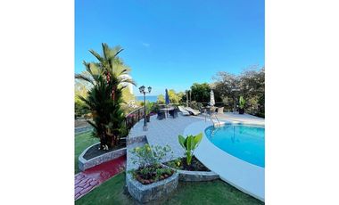 VENTA de Espectacular CASA- San Carlos