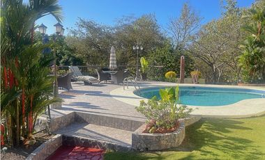 VENTA de Espectacular CASA- San Carlos