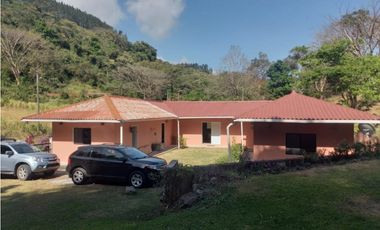 VENTA CASA 5 Recamaras EN  ALTOS DEL MARIA 2200m2